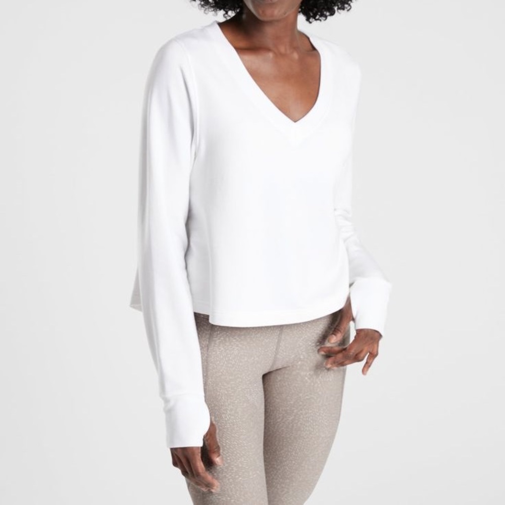 Athleta retreat sweatshirt